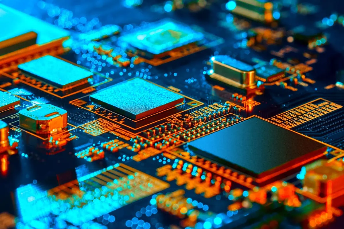The Best Dividend Stocks: 10 Pro-Grade Income Picks for 2026 10 An electronic circuit board with chips.