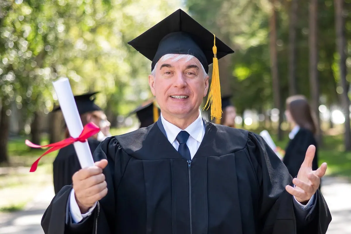 Avoid Retirement Anxiety: 10 Tips That Will Help You Retire With Confidence 11 elderly college graduate 1200