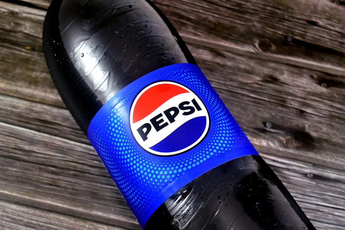 15 Dividend Kings for Royally Resilient Income 3 A plastic bottle of Pepsi.