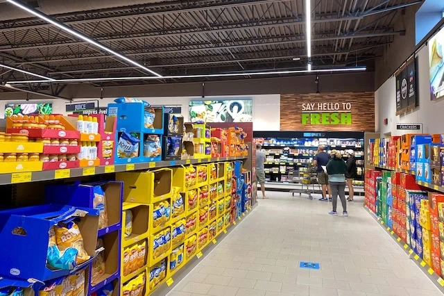 aldi grocery shopping fresh skip 640