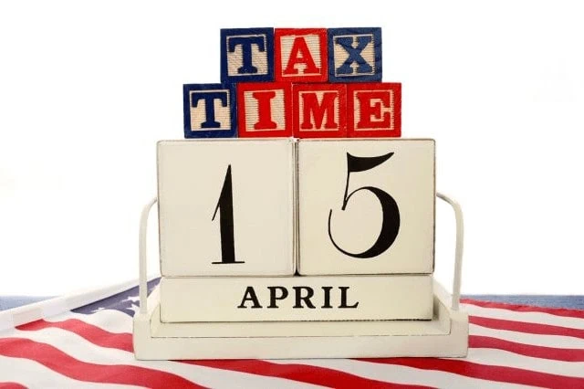 april 15 calendar tax time blocks