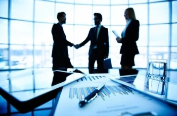 best private credit funds private debt investment strategy