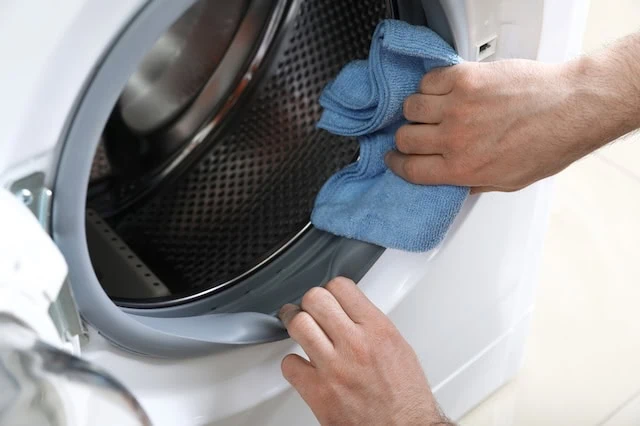 cleaning wiping laundry washing care