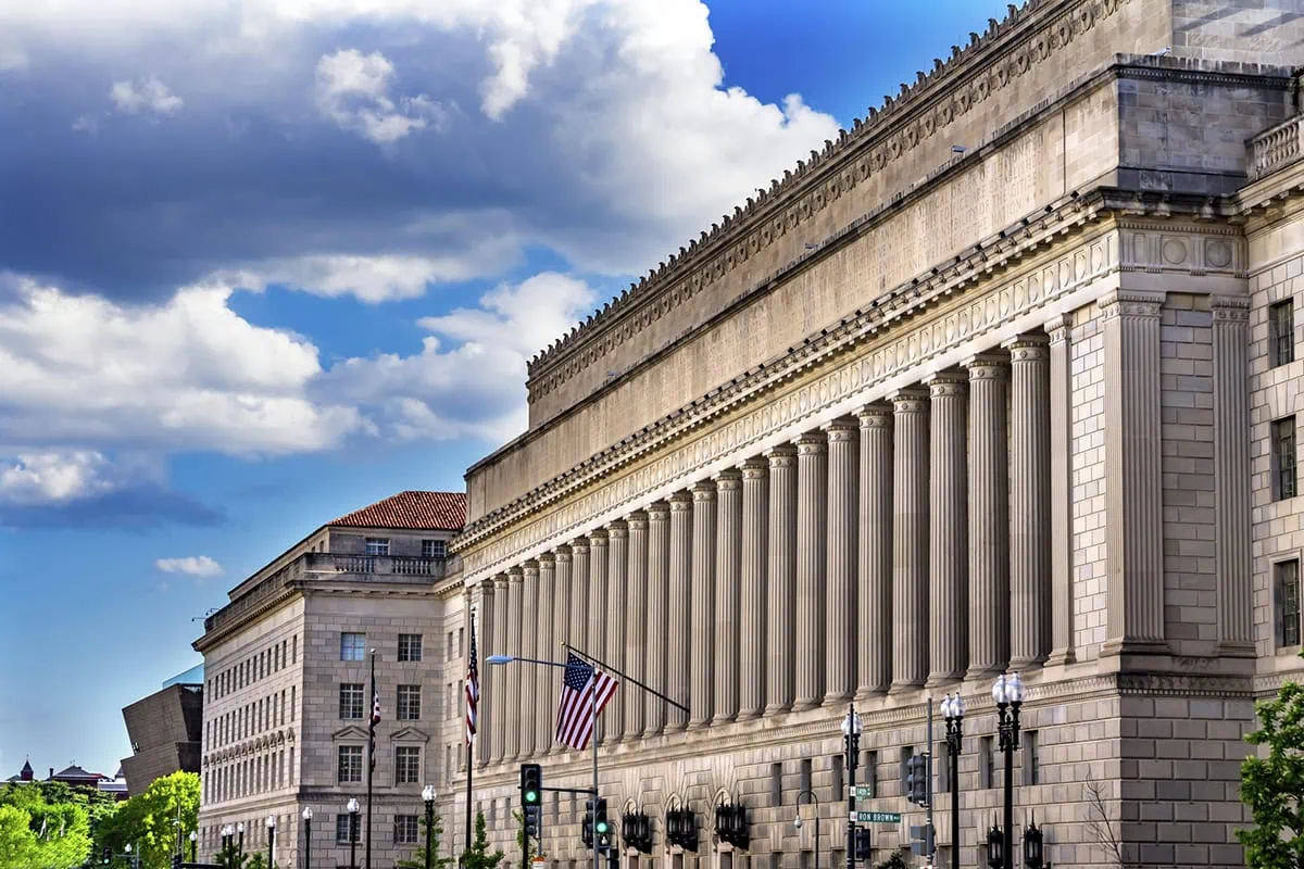 the herbert hoover building home of the u.s. department of commerce in washington d.c.