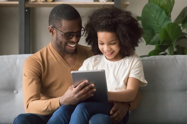 father daughter tablet online bank account minor