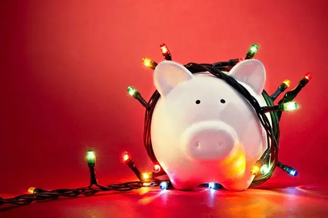 holiday spending piggy christmas saving