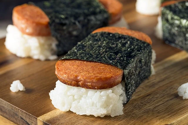 spam musubi.