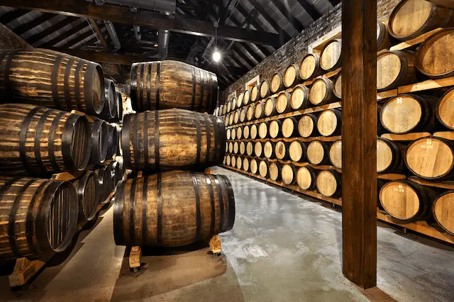 how to invest in whiskey casks cellar