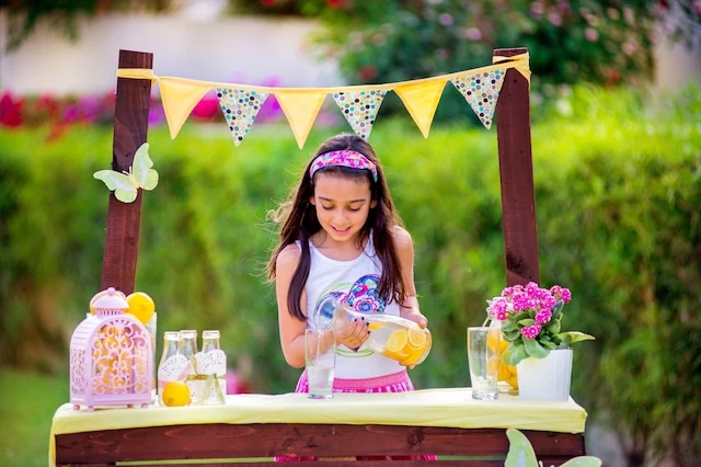 lemonade stand operator job teens