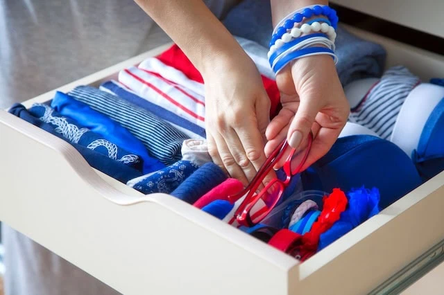 minimalism decluttering drawer eyeglasses