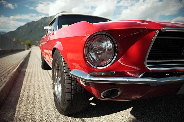 a red ford mustang.