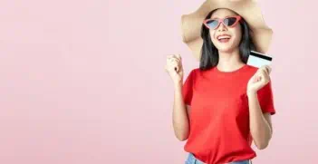 5 Best Credit Cards for Teens [Build Credit in 2023]