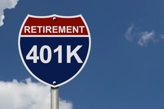 retirement 401k road sign