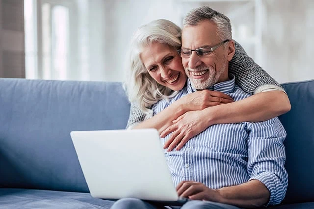 retirement investing couple bluestripe 640