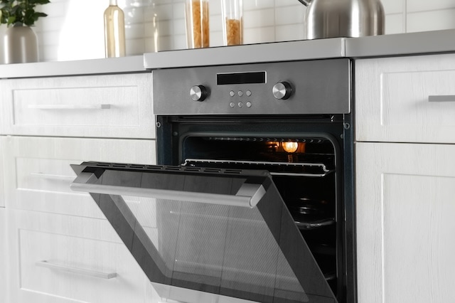 splurging on kitchen range oven