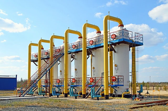 The Best Dividend Stocks: 10 Pro-Grade Income Picks for 2025 16 gas pipeline system.