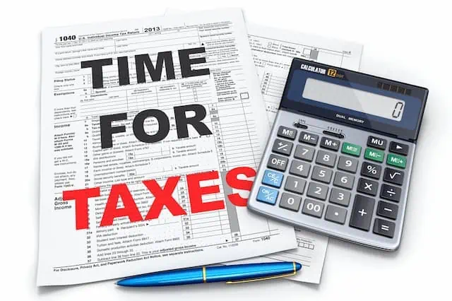 tax-preparation-checklist-stock