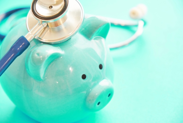 what's the difference between an HSA and HRA